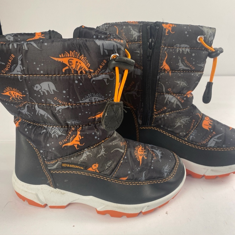 Nova Mountain Dinosaur Print Kids Snow Boots - Blue size 13 NEW